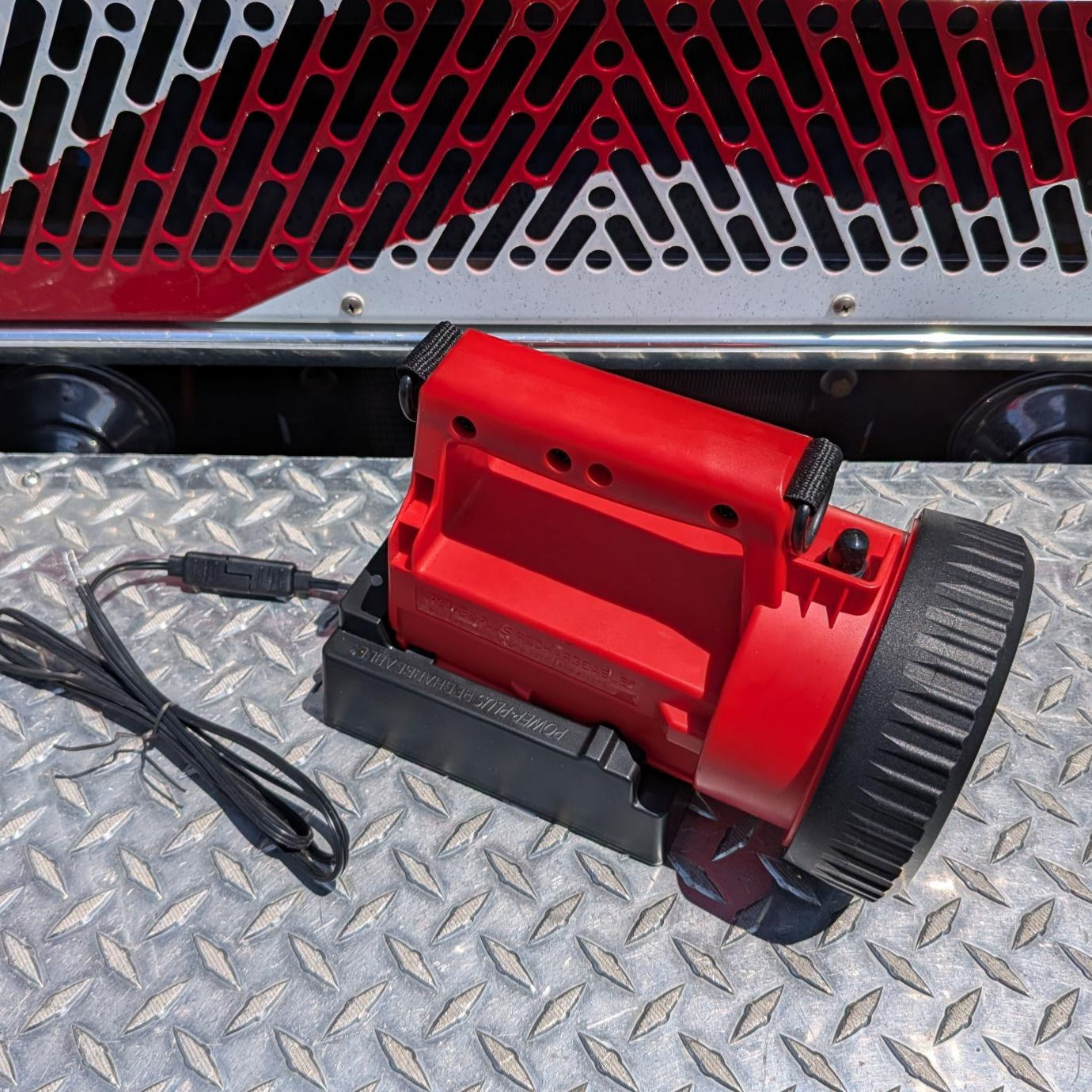 Vehicle Mount/ Hard Wire Whip Charger